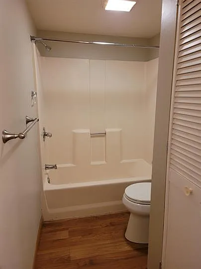 401 N Walnut St #303 — Photo 7