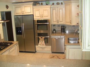 9185 SE Delafield St, Hobe Sound, FL 33455