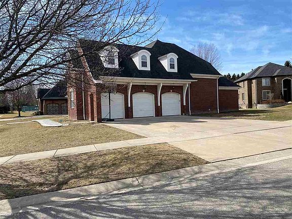 2nd image of 36293 Vita Bella Dr