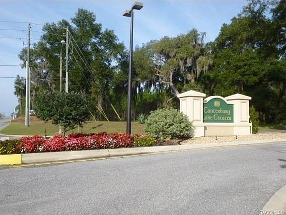 3rd image of 2791 N Canterbury Lake Dr