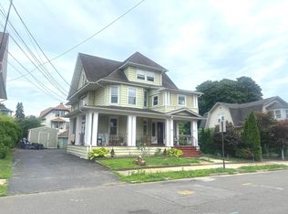 105 Wentworth St #2, Bridgeport, CT 06606