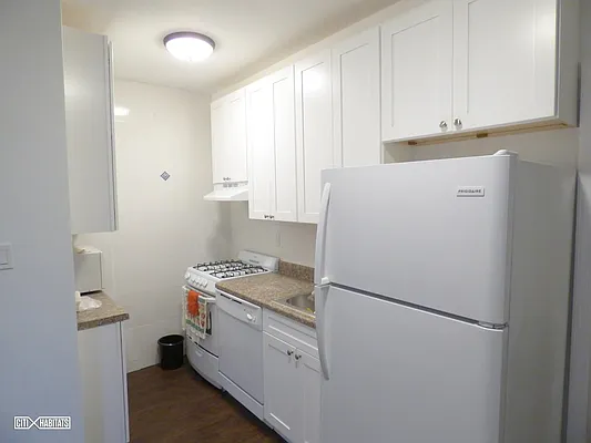 Rented by Citi Habitats | media 47