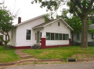 1902 Jackson St, Paducah, KY 42003