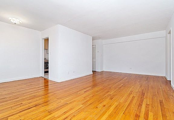 2nd image of 66-37 Yellowstone Blvd #5-A