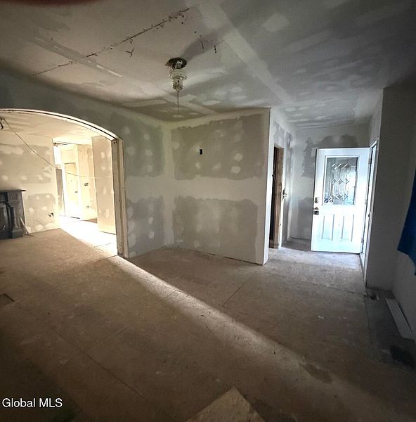5th image of 743 River Street