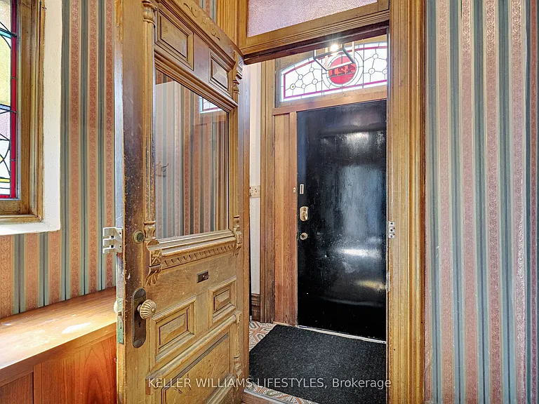 421 Central Ave — Photo 6