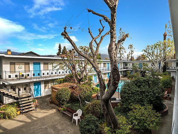 5th image of 1401 S Magnolia Ave APT 29