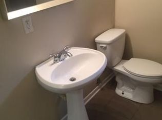 1748 225th St, Sauk Village, IL