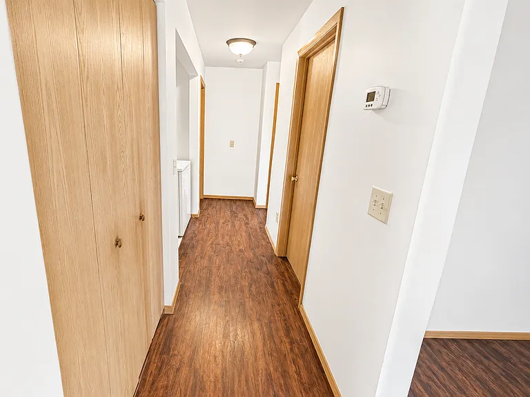 31 Hart Rd #2 — Photo 5
