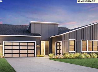 670 N Y St, Washougal, WA