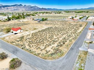 140 E Bluebird Ave, Pahrump, NV 89060