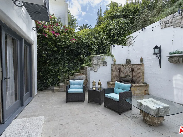 1407 N Beverly Dr — Photo 35