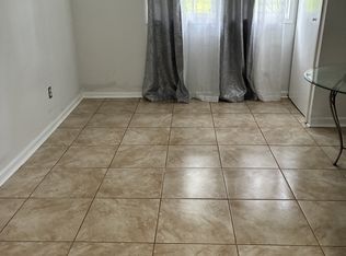 6433 Valley Brook Dr, Riverdale, GA 30274