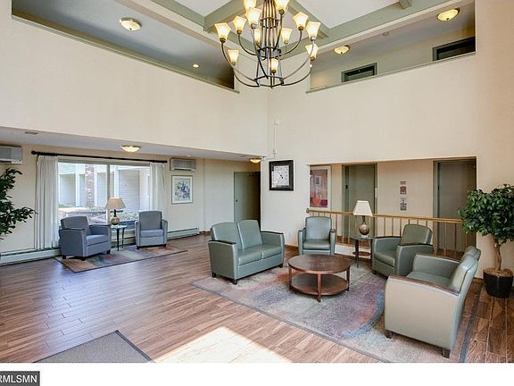 3rd image of 1601 N Innsbruck Dr APT 145