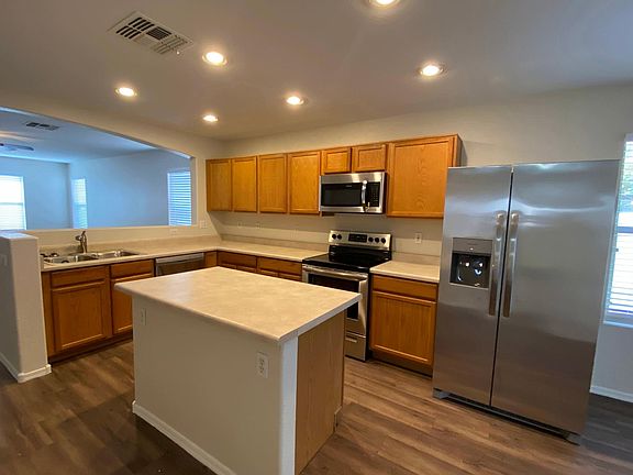 All new stainless appliances