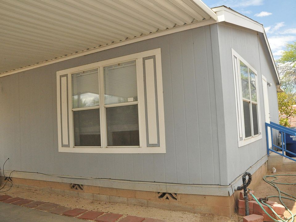 1st image of 140 E Placita Estrella