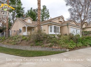 28702 Meadowgrass Dr, Castaic, CA 91384