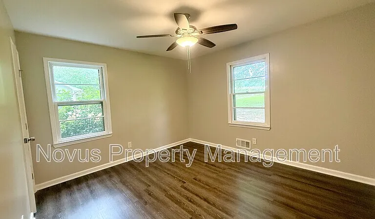 3171 E Highway 166 — Photo 12
