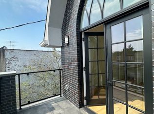 2436 E 2nd St #2, Brooklyn, NY 11223