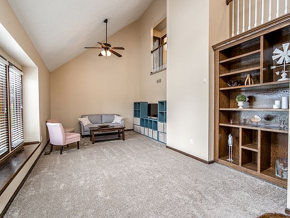 4th image of 2539 Timber Brook Ln