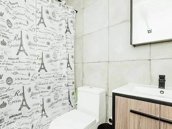 4th image of 181 Troutman St #4N