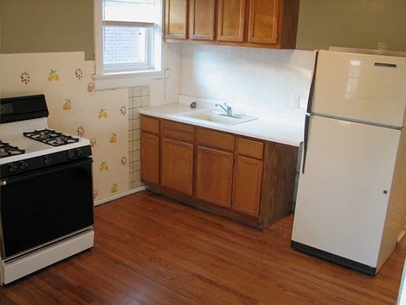 Spacious Kitchen