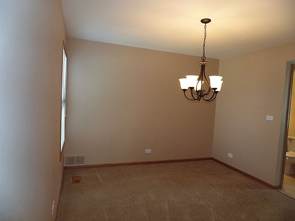 5th image of 1116 Bradbury Cir