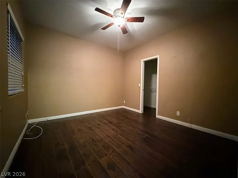 1403 Santa Margarita St #D — Photo 11