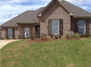 131 Amethyst Ln, Brandon, MS 39047