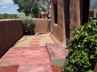 213 Barela St, Santa Fe, NM 87501