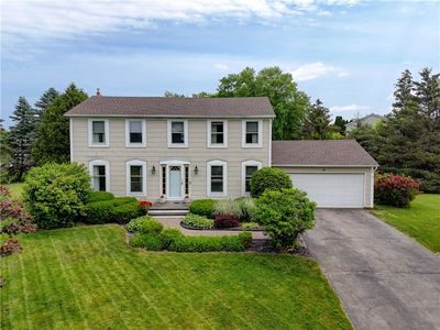 16 Canterbury Trl, Fairport, NY, 14450