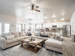 6907 Ranch Hand Dr, Midland, TX 79705