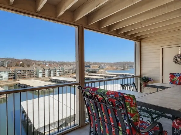 349 Bristol Bay Dr #3B, Lake Ozark, MO 65049
