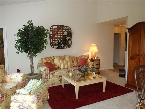 3rd image of 7406 Huckleberry Lane SW