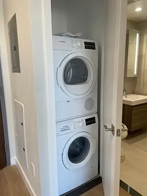 Rented by E Realty International Corp | media 9