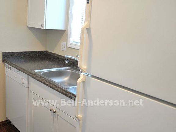 4th image of 3312 I St NE APT C203
