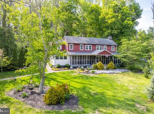 25 Forgedale Rd, Fleetwood, PA 19522