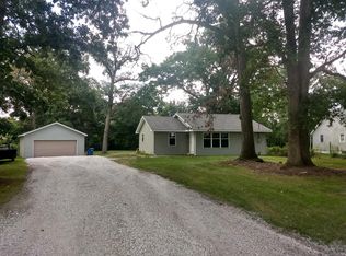 1940 S Colfax St, Griffith, IN 46319
