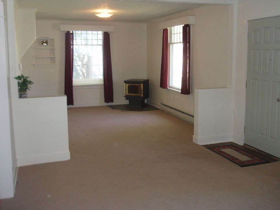 1st image of 514 E Heroy Ave