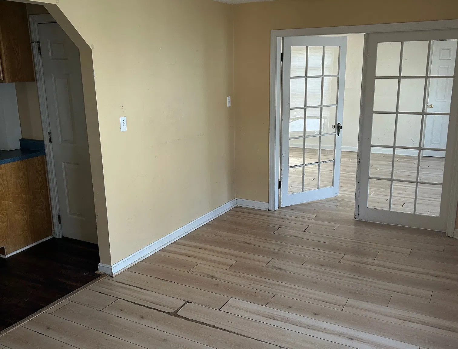 2 bed, 850 sqft, $1,650 — Photo 1