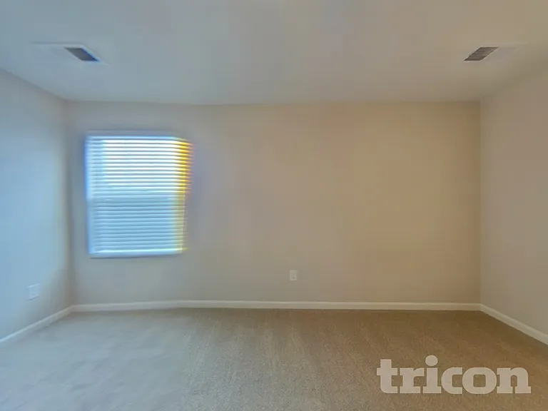 1423 Penrith Ct — Photo 10