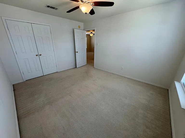 217 Tepee Dr — Photo 37