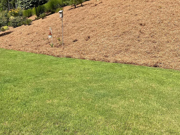 1050 Legend Dr — Photo 29