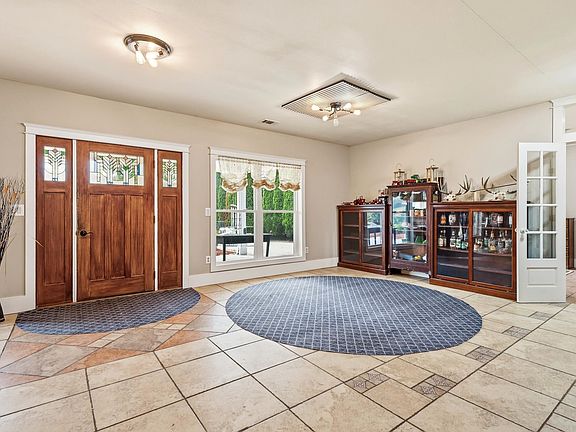 5th image of 28205 400th St