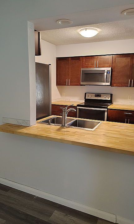 1st image of 4927 Maryanna Way