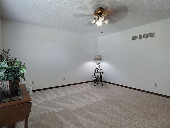 4th image of 4605 N Brooklyn Ave