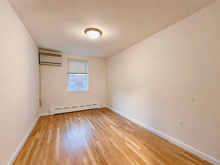 73-04 Ditmars Blvd #1R — Photo 6