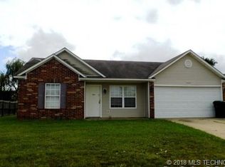 1109 W 23rd St N, Claremore, OK 74017
