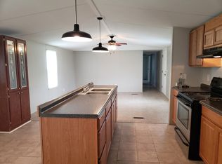 265 Colorado Dr, Maxwell, TX 78656