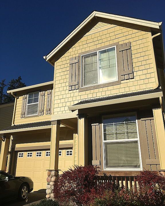 2nd image of 2318 NE 149th St